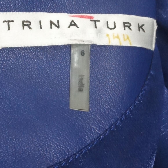 Trina Turk Navy Blue Genuine Leather Shift Dress Short Sleeve Back Zip Mini SZ 6 - Picture 4 of 9